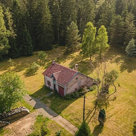 Holiday home Maison Forestière De La Pimpierre